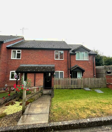 2 Bedroom Terraced House To Rent In Anstey Place, RG7