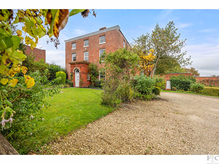 7 Bedroom Detached House For Sale In Main Street, Kirby Muxloe, LE9