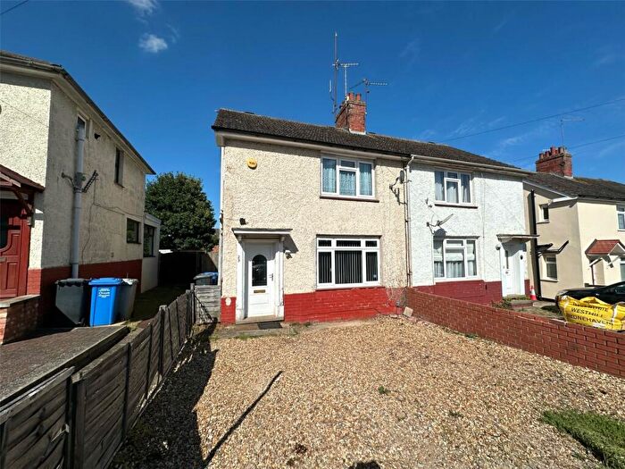 3 Bedroom Semi-Detached House To Rent In Naseby Road, Kettering, Northamptonshire, NN16