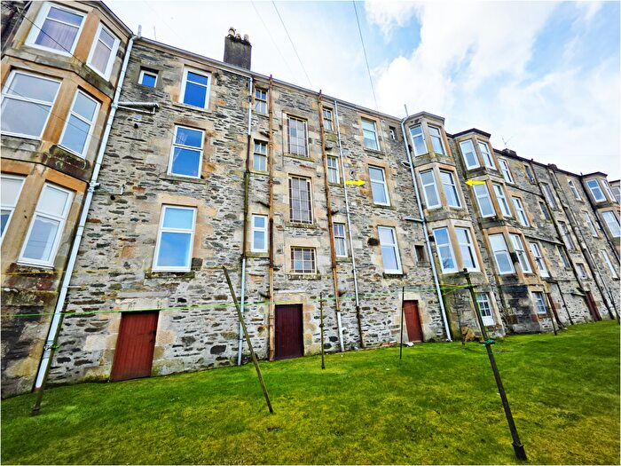 1 Bedroom Flat For Sale In Ardbeg, Rothesay, PA20