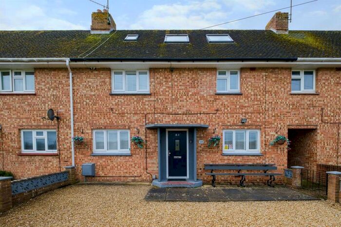 4 Bedroom Terraced House For Sale In Wishford Road, Wilton, Salisbury, SP2