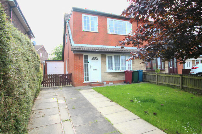 3 Bedroom Semi-Detached House To Rent In Holly Grove, Longridge, Longridge, PR3