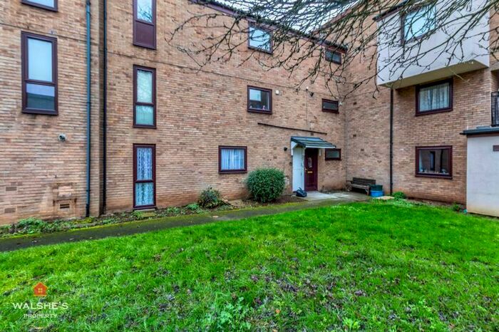 2 Bedroom Flat To Rent In Argyle Court, Scunthorpe, DN15