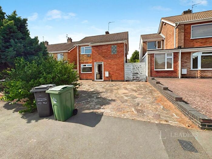 1 Bedroom Detached House To Rent In Rydal Avenue, LE11