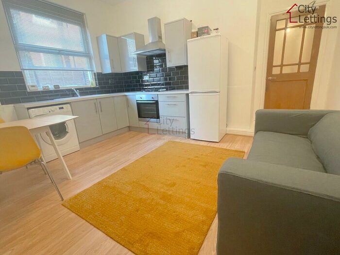 2 Bedroom Flat To Rent In Arboretum Nottingham, NG7