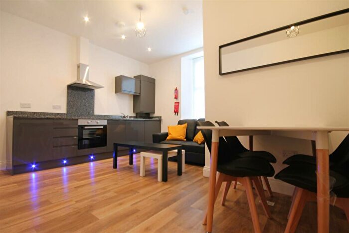 2 Bedroom Apartment To Rent In Osborne Terrace, Jesmond, Newcastle Upon Tyne, NE2