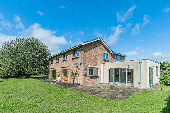 5 Bedroom Farm To Rent In Kingston Bagpuize, OX13