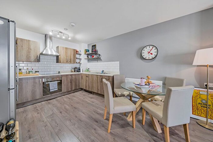 1 Bedroom Flat To Rent In Marston Court, Thornbury Way, E17