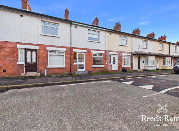 2 Bedroom House For Sale In Kilburn Street, Belfast, BT12