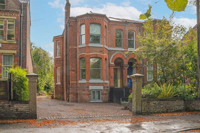 4 Bedroom Semi-Detached House For Sale In Wellington Road, Whalley Range, M16