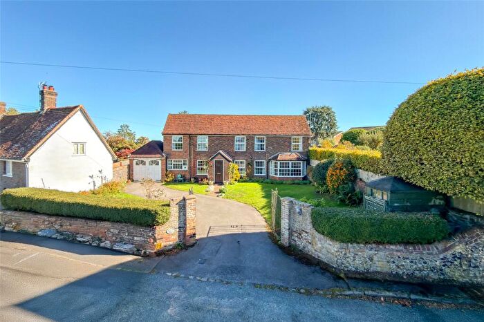 3 Bedroom Detached House For Sale In River Hill, Flamstead, Hertfordshire, AL3