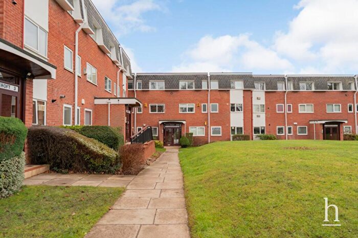 2 Bedroom Flat For Sale In Bidston Road, Ulverscroft, CH43
