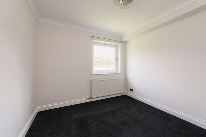 2 Bedroom Apartment To Rent In Weymouth, DT3