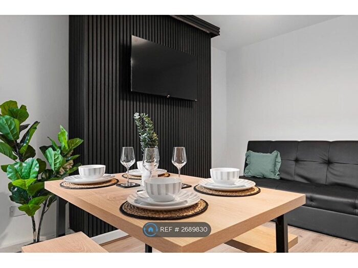 4 Bedroom Terraced House To Rent In Bibbys Lane, Bootle, L20