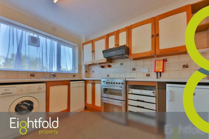 4 Bedroom Terraced House For Sale In Egginton Road, Brighton, BN2