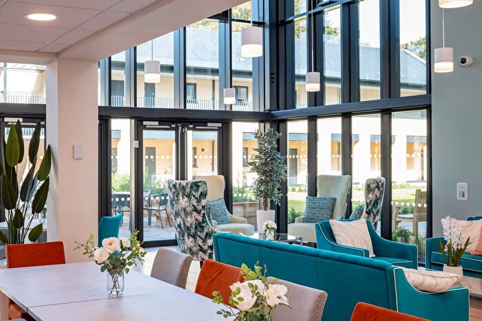 2 Bedroom Flat For Sale In Beckford Drive, Lansdown, Bath, BA1