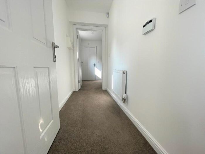 2 Bedroom Apartment To Rent In Violet Croft, Ampthill Gardens, Ampthill, MK45