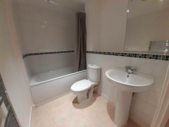 2 Bedroom Apartment To Rent In The Picture Works, Queens Road, NG2