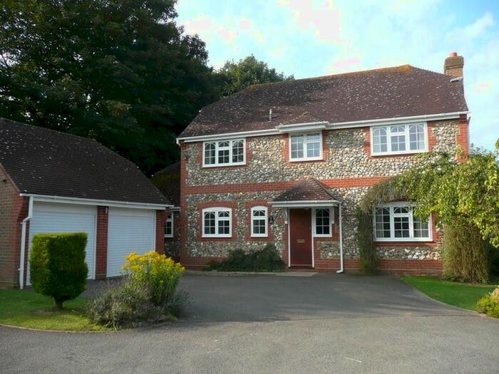 4 Bedroom Detached House To Rent In Bunbury Way, Epsom Downs, Surrey, KT17