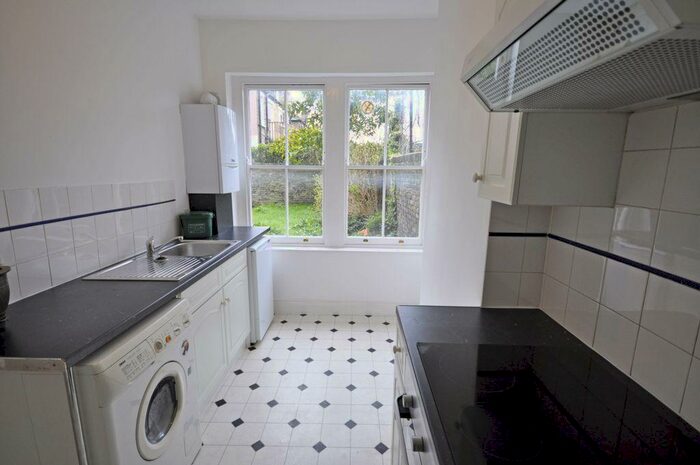 Studio To Rent In Cowley Mansions, Mortlake High Street, Mortlake, SW14