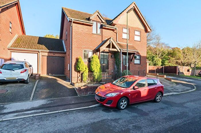 2 Bedroom Property To Rent In Coach Hill Close, Chandler's Ford, Eastleigh, SO53