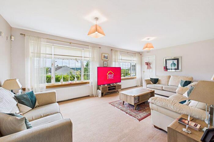 3 Bedroom Detached House For Sale In Arden Grove, Kilsyth, G65
