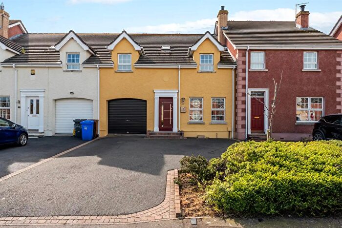 3 Bedroom Mid Terraced House For Sale In Ravenhill Lane, Newtownards, BT23