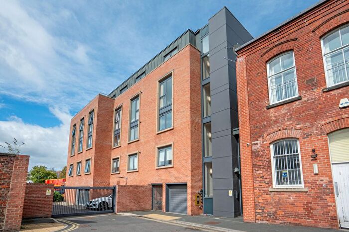 2 Bedroom Flat For Sale In Union Terrace, York, YO31