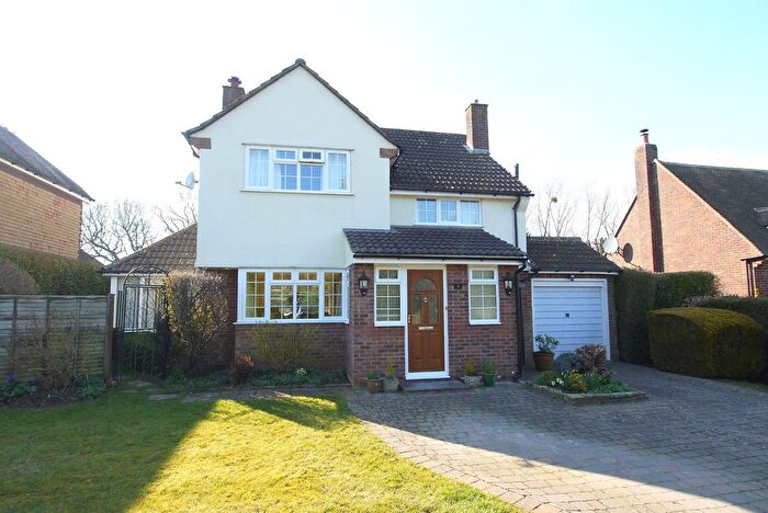 3 Bedroom Detached House For Sale In Greystone Park, Sundridge, Sevenoaks, TN14