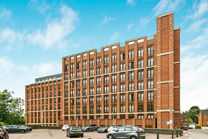 2 Bedroom Flat To Rent In Ziggurat House, St Albans, AL1