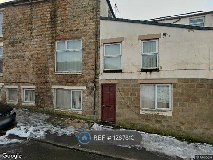 2 Bedroom Flat To Rent In Stone Bridge Lane, Oswaldtwistle, Accrington BB5
