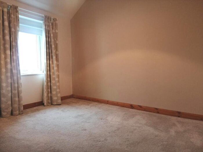 2 Bedroom End Of Terrace House To Rent In Glan Gwna Terrace, Caeathro, LL55