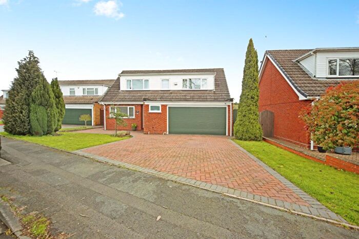 3 Bedroom Detached House For Sale In Church Walk, Stourport-On-Severn, DY13