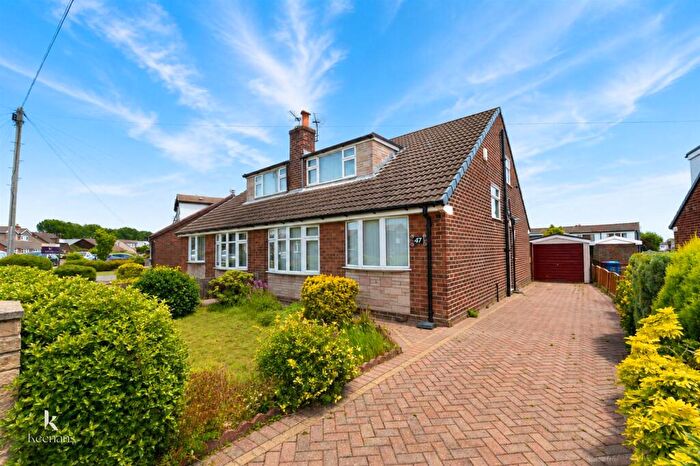 2 Bedroom Semi-Detached Bungalow For Sale In Moss Bank Road, Wardley, Swinton, Manchester, M27