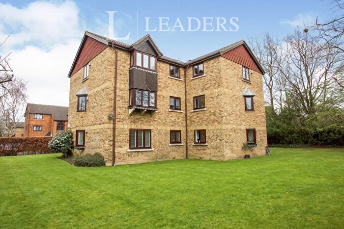 1 Bedroom Flat To Rent In Beta Road, Woking, GU22