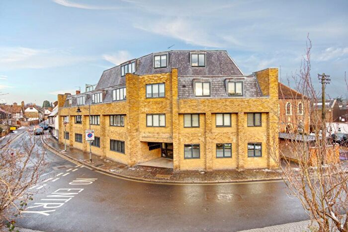 2 Bedroom Flat For Sale In Church Street, Ware, SG12