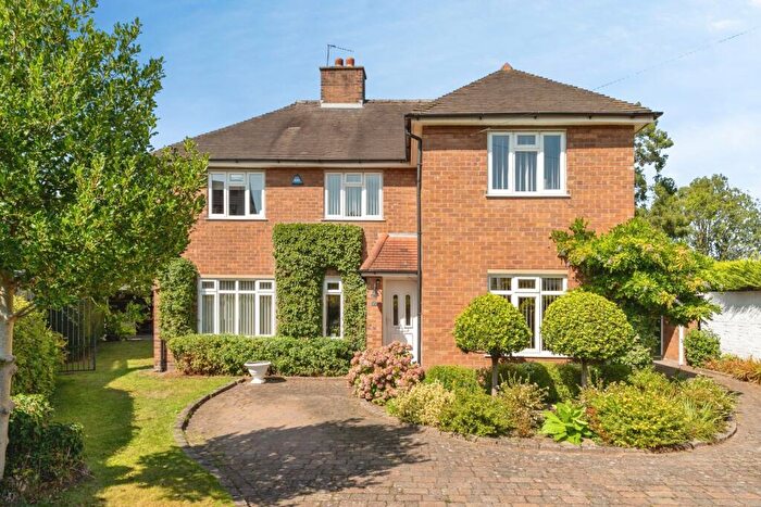 4 Bedroom Detached House For Sale In Sutton Hall Gardens, Little Sutton, Ellesmere Port, Cheshire, CH66