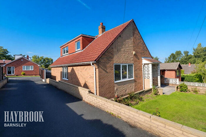 4 Bedroom Detached House For Sale In Melvinia Crescent, Wilthorpe, S75