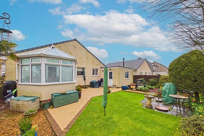 3 Bedroom Detached Bungalow For Sale In Rheda Close, Frizington, CA26