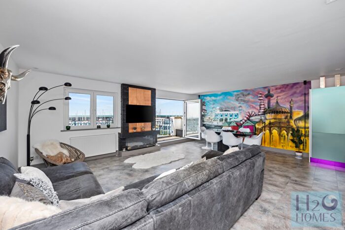 3 Bedroom Flat To Rent In The Strand, Brighton Marina Village, Brighton, BN2