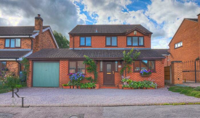 4 Bedroom Detached House For Sale In Lindy Close, Kinoulton, Nottingham, NG12