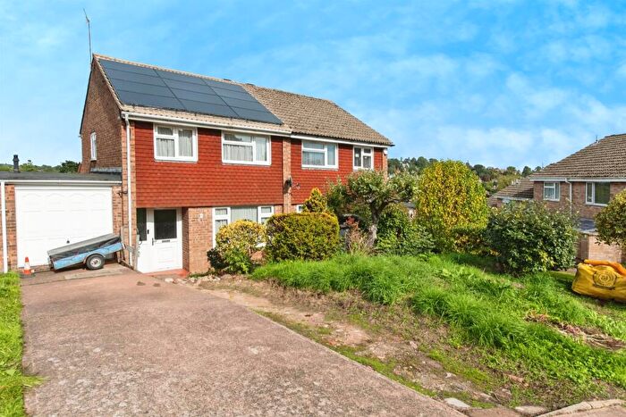 4 Bedroom Semi-Detached House For Sale In Moorland Way, Exeter, EX4