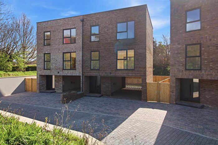 3 Bedroom Town House For Sale In Blatchington Road, Seaford, BN25