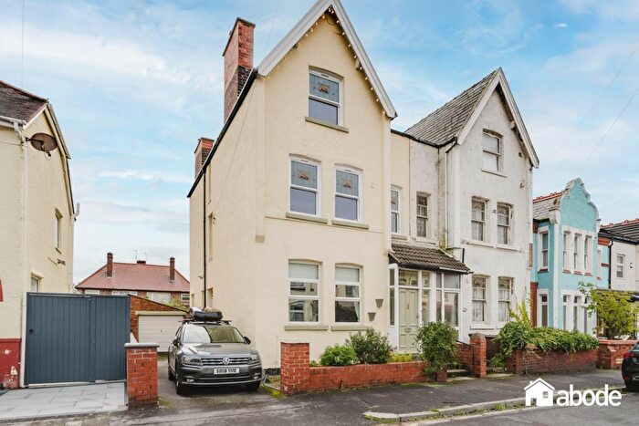 4 Bedroom Town House For Sale In Brookfield Avenue, Crosby, Liverpool, L23