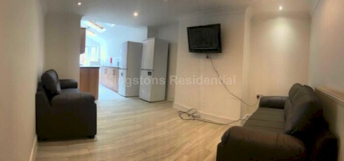 7 Bedroom Terraced House To Rent In Maindy Road, Cathays, CF24