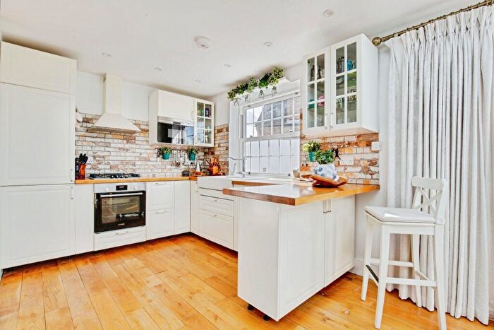 5 Bedroom Semi-Detached House For Sale In Alverstone Road, Wembley, HA9