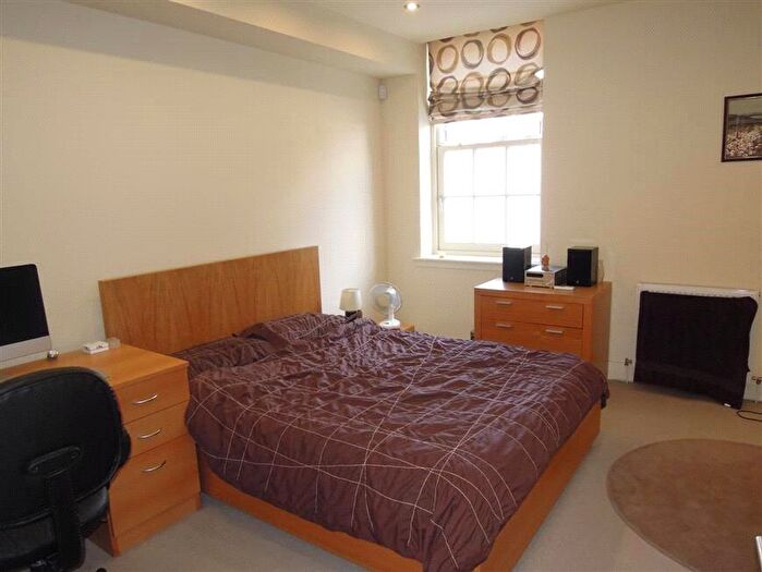 1 Bedroom Flat To Rent In Brunswick Street, Edinburgh, EH7