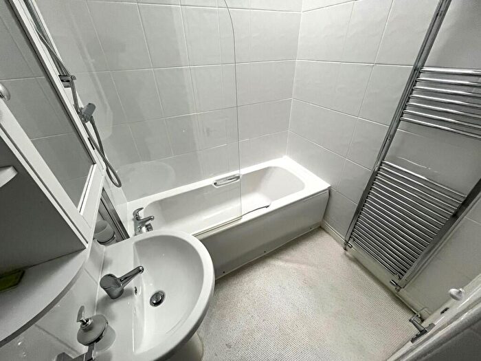 2 Bedroom End Of Terrace House To Rent In Taylor Street, Preston, PR1