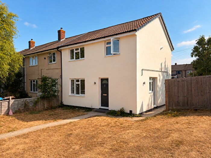 3 Bedroom Semi Detached House To Rent In Belgrave Road, Aylesbury, HP19
