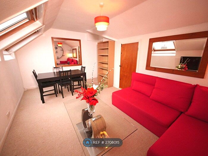 1 Bedroom Flat To Rent In Kingscourt Road, London, SW16